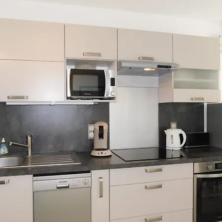 Apartment Bright T2 In Standing 